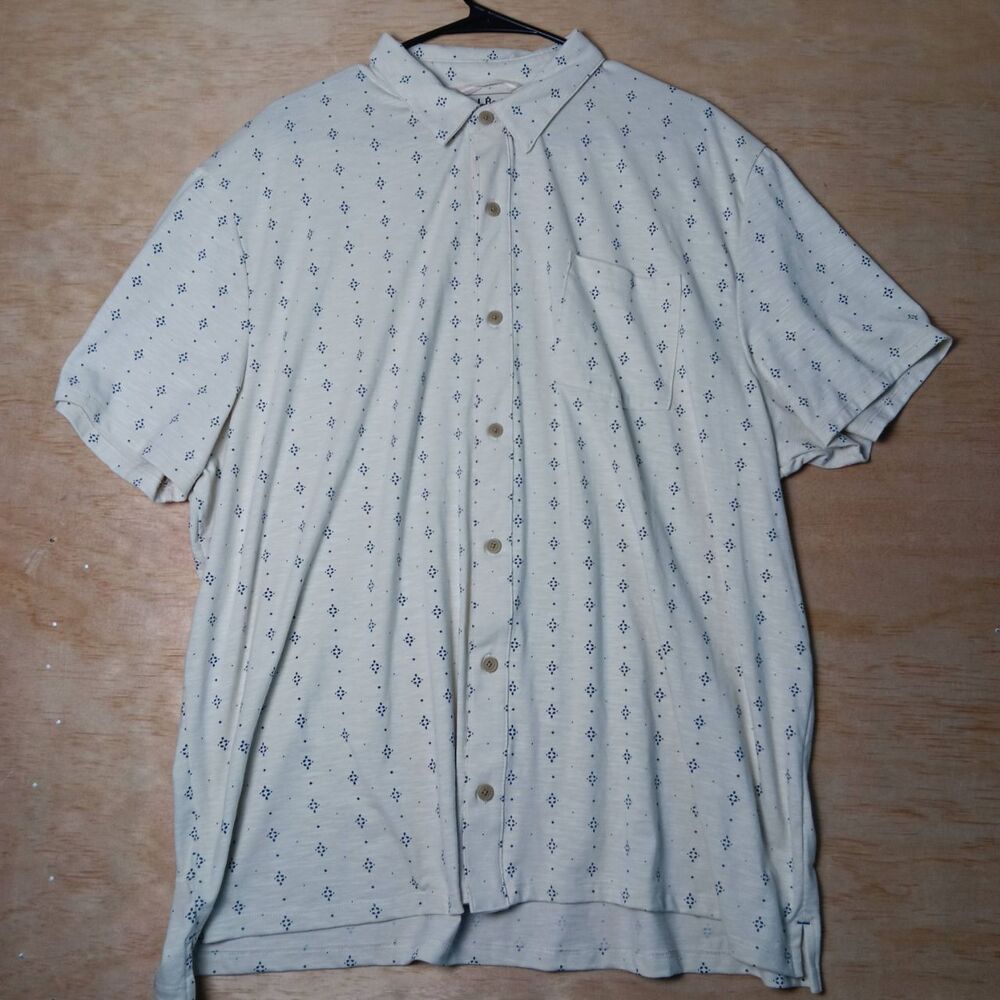 LL Bean Mens XXL Shirt Beige Blue All Over Print Casual Polo Short Sleeve Patter